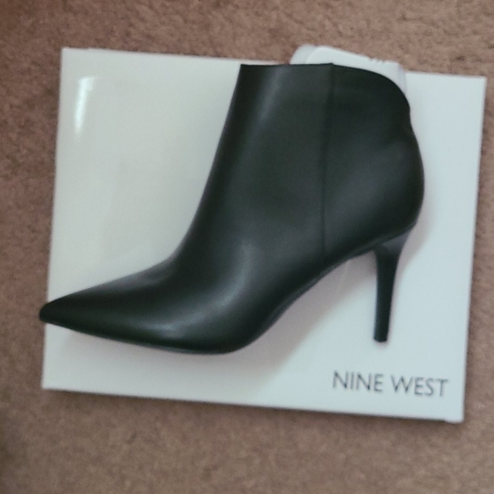 9 west booties